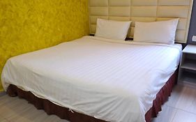 Fortune Hotel