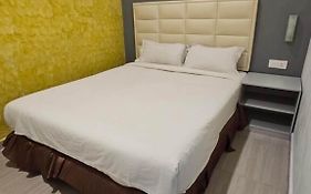 Fortune Hotel